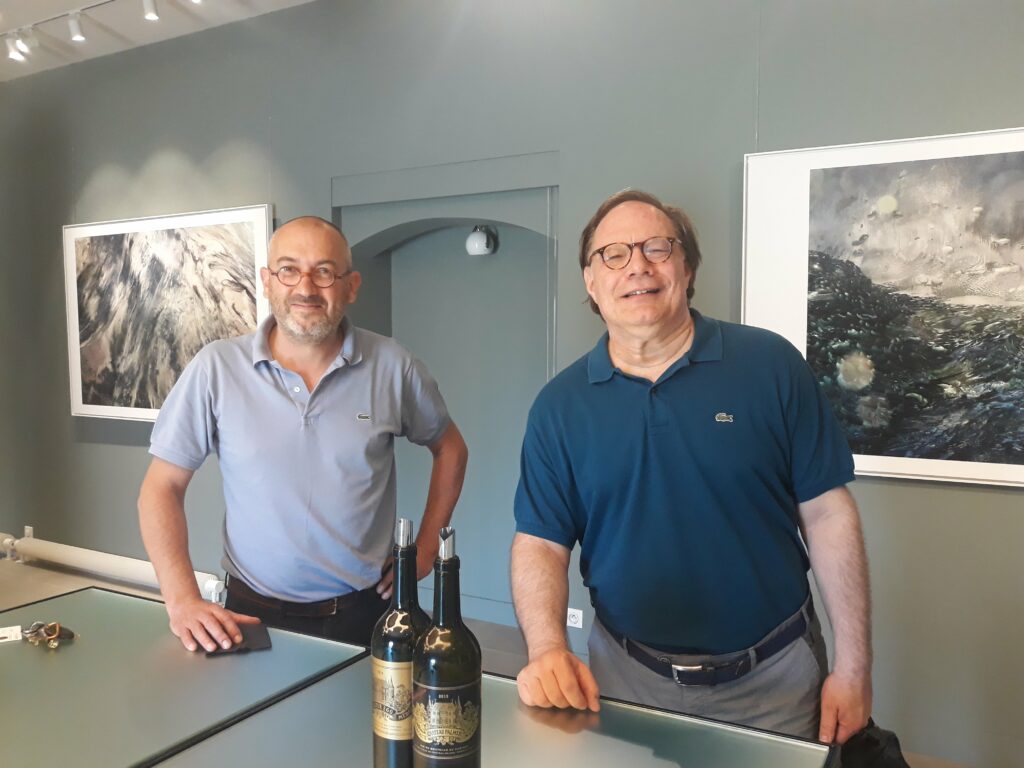Ian-tasting-with-director-Thomas-Duroux-at-Chateau-Palmer-min-1024x768-1 Ian-tasting-with-director-Thomas-Duroux-at-Chateau-Palmer-min-1024x768-1